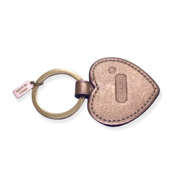 New Coach authentic Heart C logo keychain - Picture 2 of 2